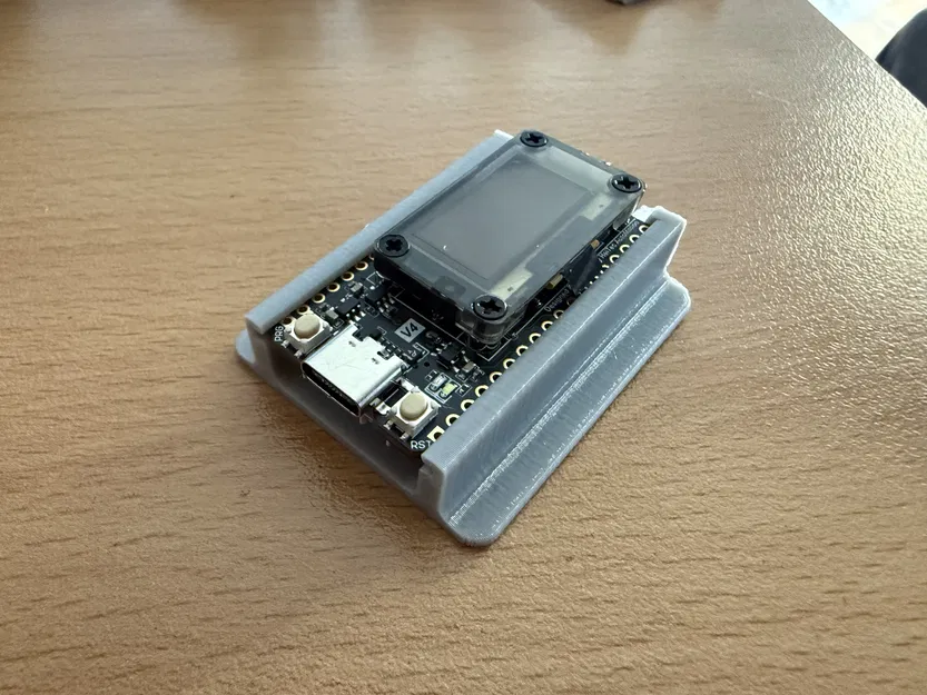 Đế giữ mạch Heltec V4 in 3D chuyên dụng cho dự án IoT - Image 1