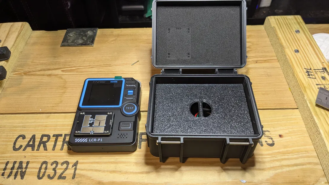 Hộp bảo vệ bền bỉ cho thiết bị đo FNIRSI LCR - Image 3