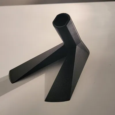 Đế cắm bút Lamy Safari cải tiến với chân đế vững chãi