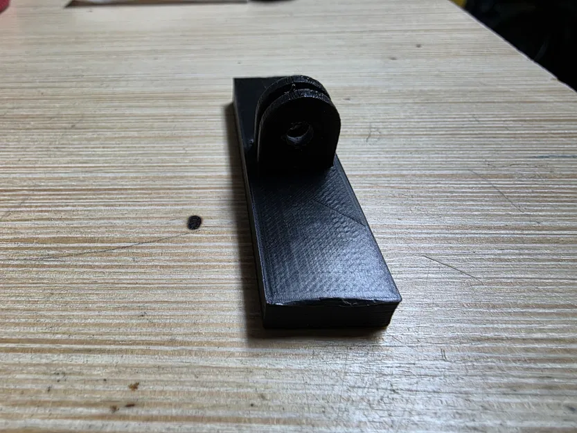 Đế gắn GoPro phẳng đa năng (Flat Universal GoPro Mount) - Image 1