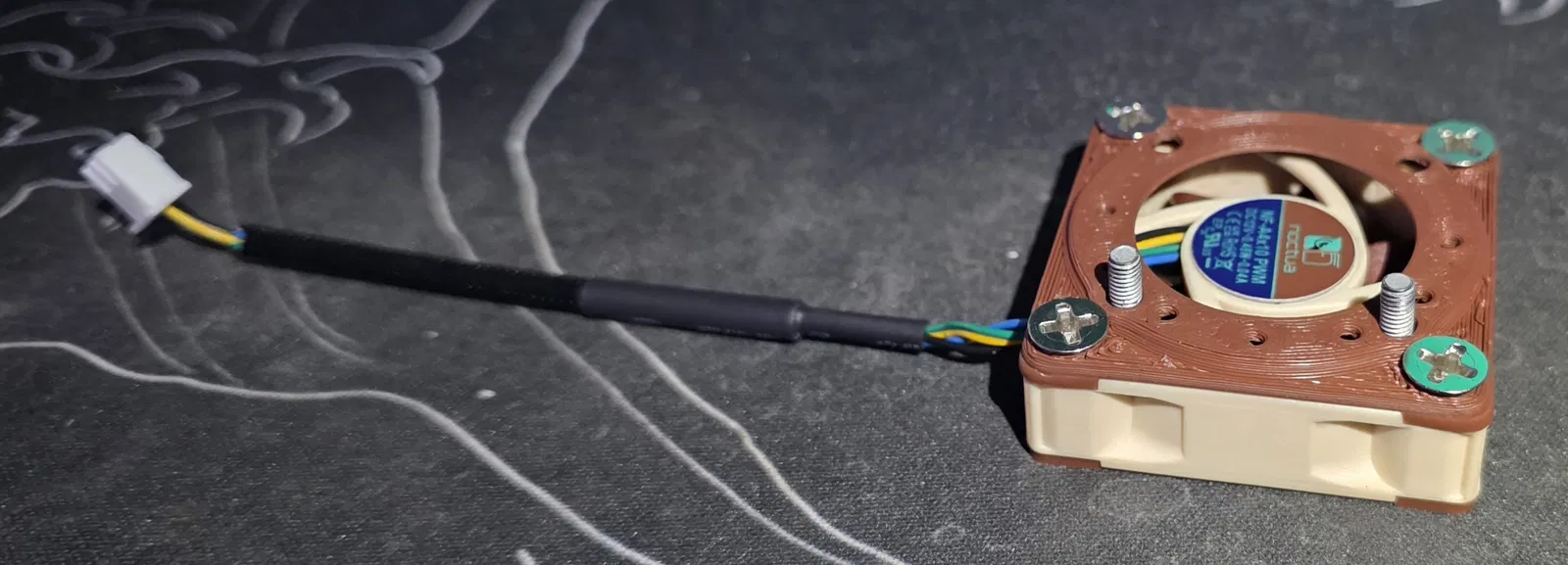 Bộ chuyển đổi quạt 3010 sang 4010 cho Raise3D E2 - Image 2