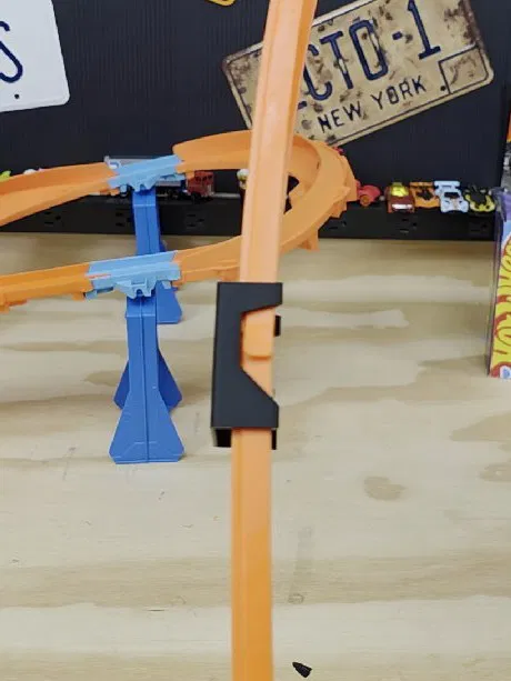 Kẹp hỗ trợ khớp nối đường đua Hot Wheels Snap Track - Image 4