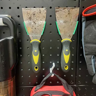 Giá treo dao cạo sơn tiện lợi cho bảng Pegboard - In 3D siêu nhanh