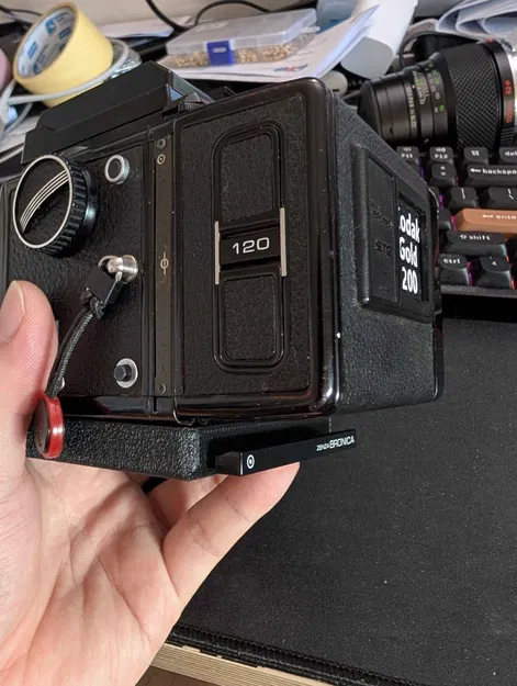 Đế gắn máy ảnh Zenza Bronica ETRS/ETRSi kèm ngăn giữ Dark Slide - Image 1