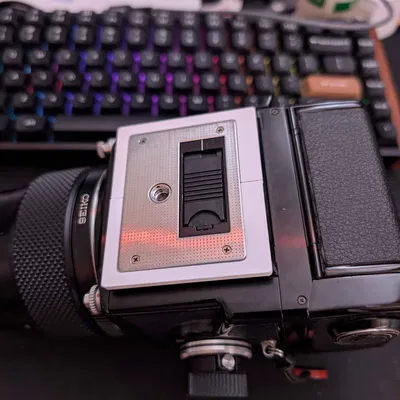 Đế gắn máy ảnh Zenza Bronica ETRS/ETRSi kèm ngăn giữ Dark Slide