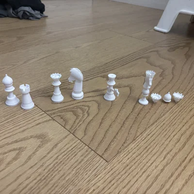 Bộ cờ vua Chess with crowns: Thêm vương miện cho quân tốt phong hậu