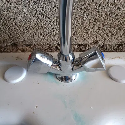 Nắp che lỗ vòi chậu rửa