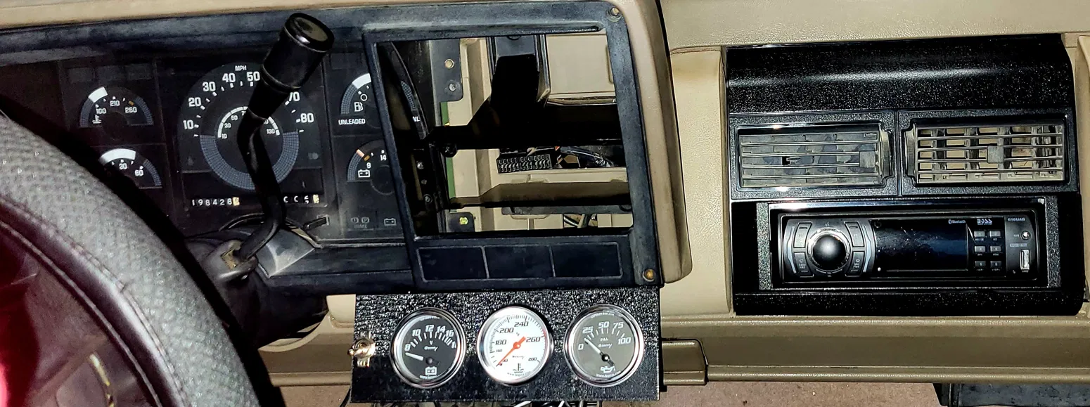 BẢNG ĐIỀU KHIỂN GẮN ĐỒNG HỒ ĐO (GAUGE/SWITCH PANEL) - Image 1