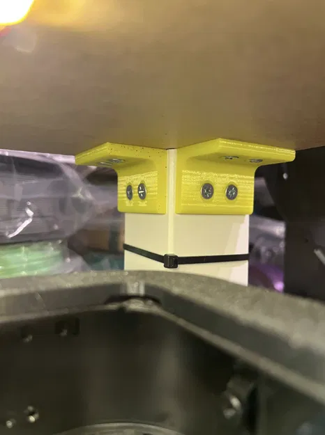 Miếng gia cố góc bàn IKEA Lack - Image 3