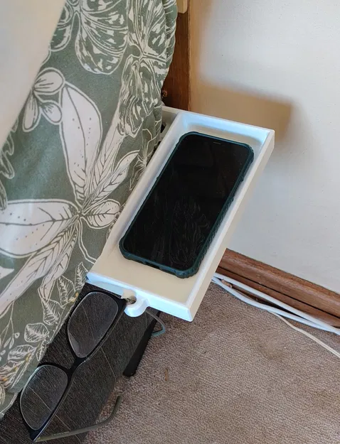 Kệ Để Điện Thoại Đầu Giường Tích Hợp Giá Đỡ Kính - Image 4