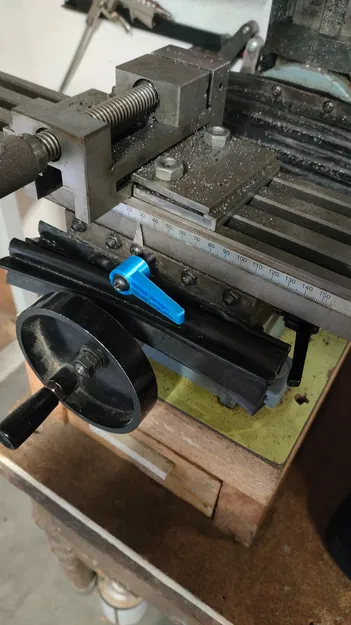 Tay gạt khóa bàn máy phay (Leva per fresatrice) - Phụ kiện 3D hữu ích - Image 1