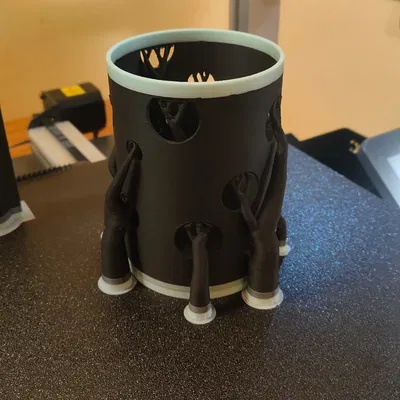 Ống cắm bút 3D thiết kế hai màu hiện đại và tiện lợi