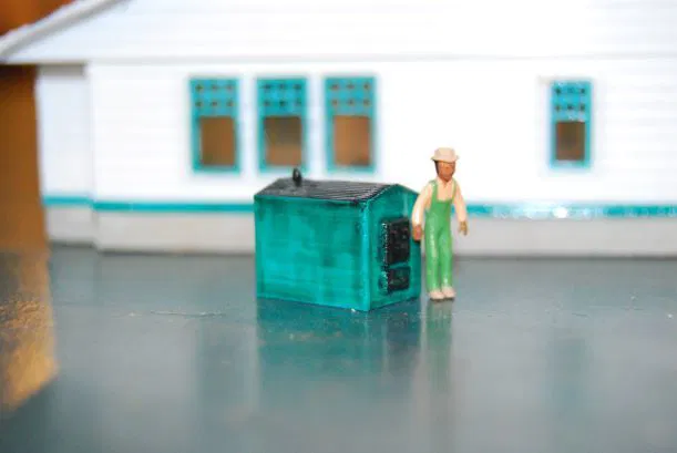 Mô hình lò đốt củi ngoài trời tỉ lệ HO 1:87 cho sa bàn - Image 1