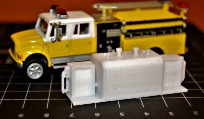 Bồn chứa nhiên liệu trên mặt đất (Tỉ lệ HO 1:87) - Image 1