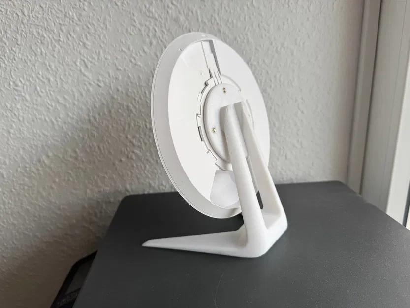 Chân đế để bàn góc nghiêng 15 độ cho UniFi UAP-AC-LR - Image 1