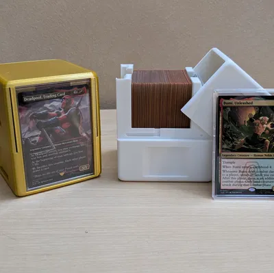 Hộp Đựng Bài Commander Deck Box