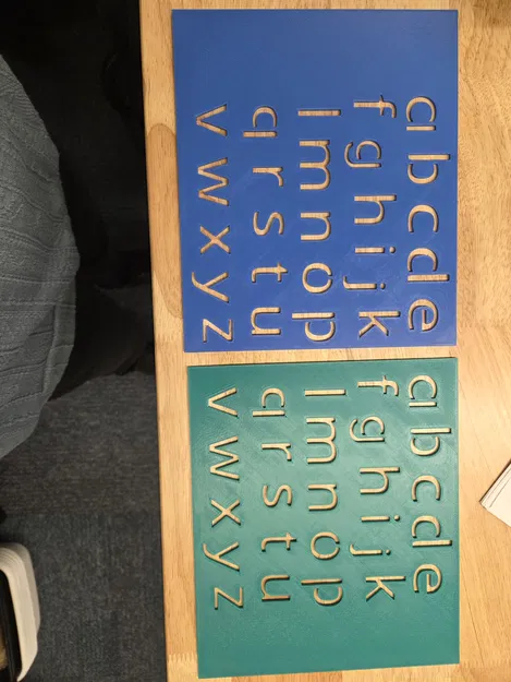 Bảng khuôn chữ cái viết thường (Lowercase Letter Stencil Board) - Image 1