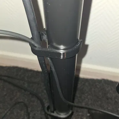 Kẹp giữ dây cáp siêu chắc chắn cho bộ trống Roland V-Drums