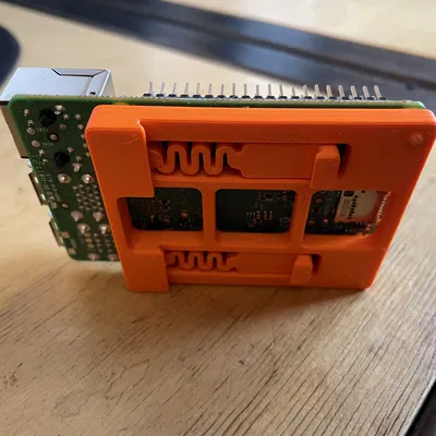 Đế gắn Raspberry Pi lên thanh DIN Rail nhỏ gọn (Low Profile)