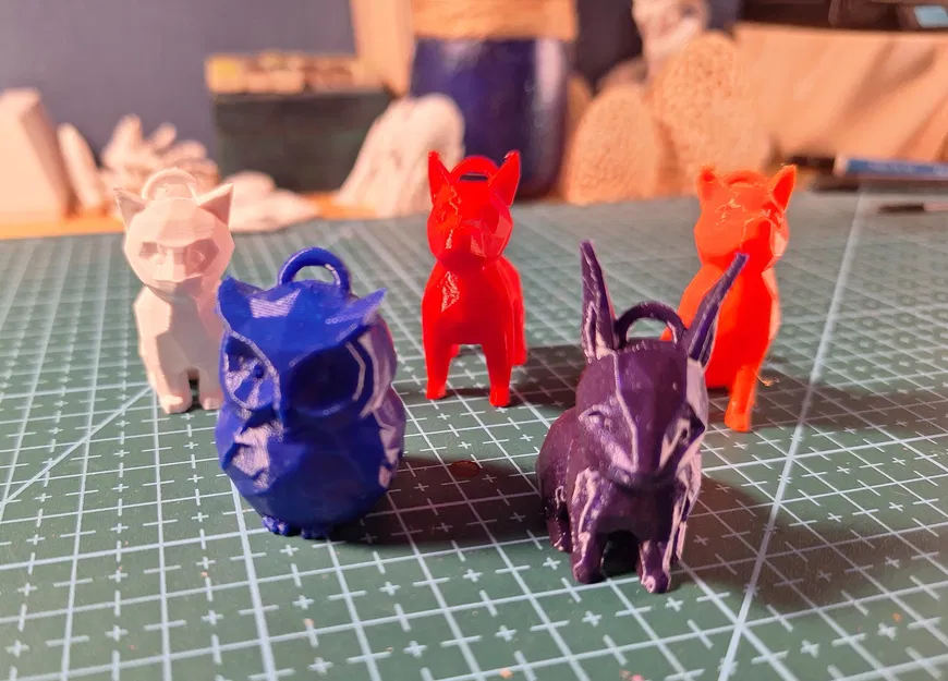 Móc khóa hình thú phong cách Low Poly - Image 1