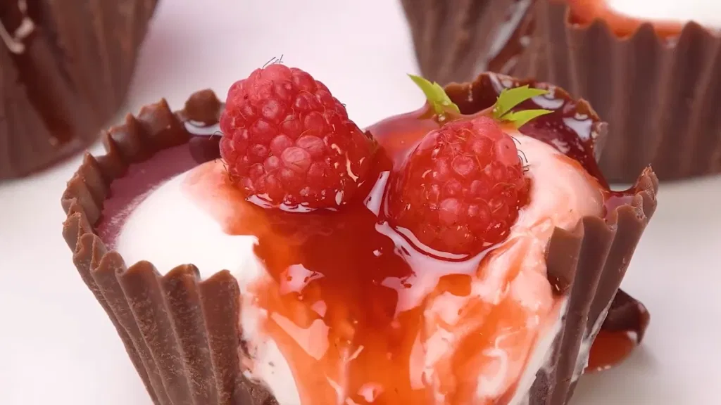 Khuôn in 3D làm cốc chocolate hình trái tim - Image 2