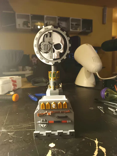 Giá đỡ tai nghe và tay cầm phong cách Tech Support Priest - Image 3