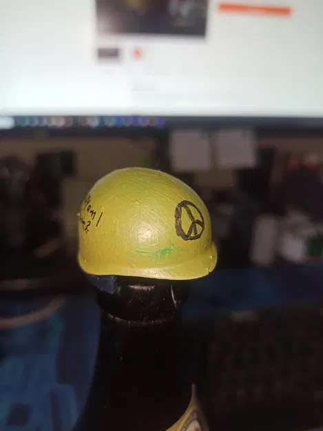 Mũ bảo hiểm US M1 cho chai bia - Image 4