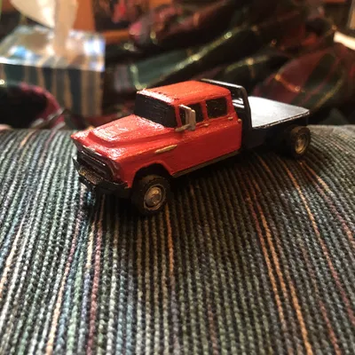 Mô hình 1957 Chevy Apache Crewcab (Bản độ thùng dài)