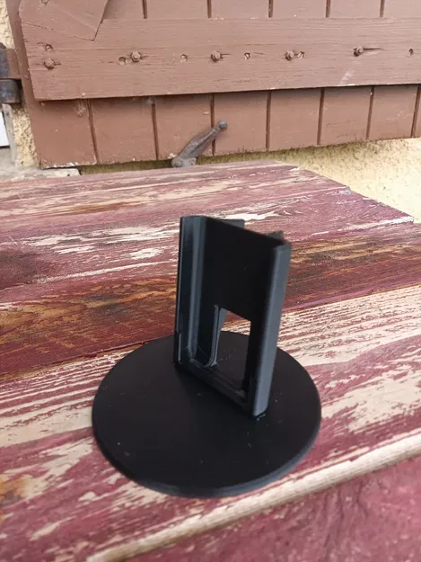 Đế để bàn 3D cho Baofeng UV-5R và GT-5R mini tiện lợi - Image 2