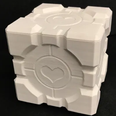 Hộp Weighted Companion Cube