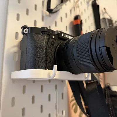 Ngàm gắn Fujifilm XT5 lên bảng Skadis