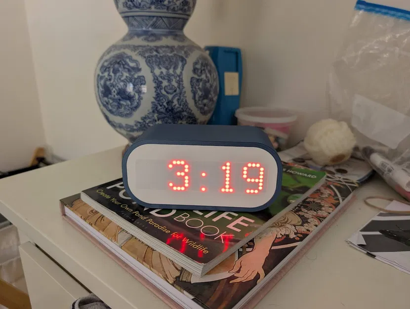 Đồng hồ LED Matrix hiển thị thời gian - Image 1