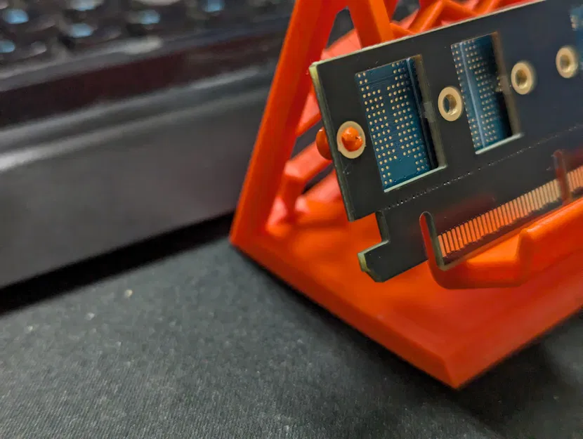 Chốt giữ NVME (NVME Peg) cho adapter M.2 sang PCIe in 3D - Image 3