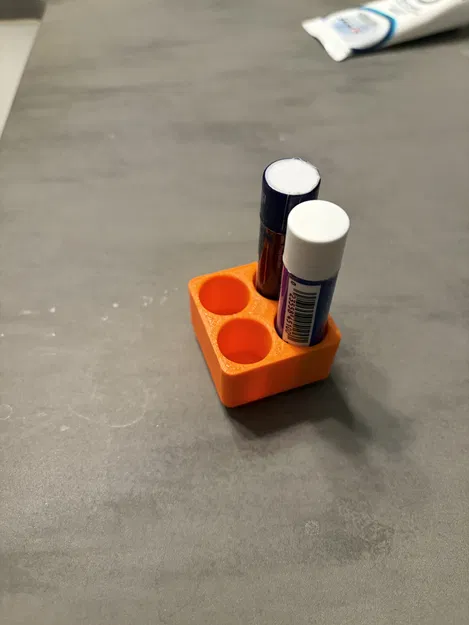 Khay đựng 4 thỏi son dưỡng môi chuẩn Gridfinity in 3D gọn gàng - Image 1