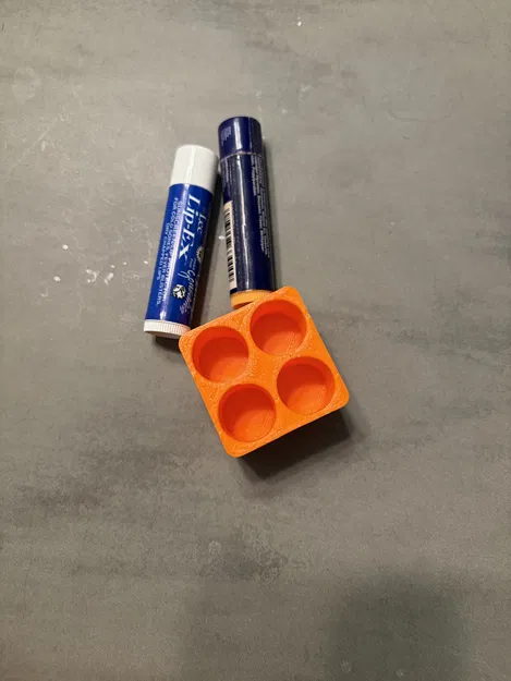 Khay đựng 4 thỏi son dưỡng môi chuẩn Gridfinity in 3D gọn gàng - Image 2