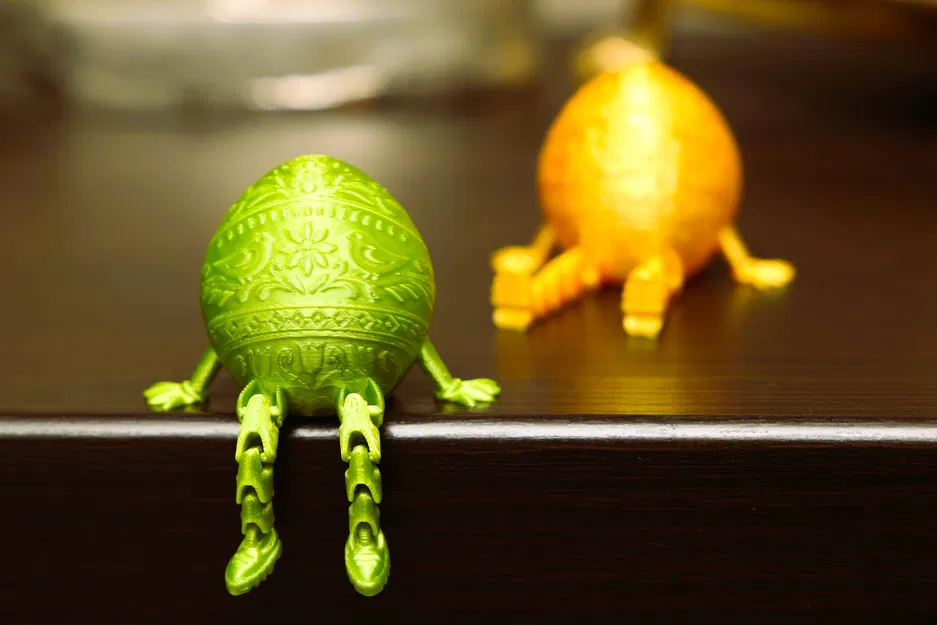 Mô hình trứng Phục sinh có chân cử động (Easter Egg with articulated legs) - Image 1