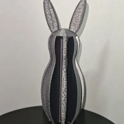 Mô hình thỏ tối giản (Modern Slotted Bunny) – Tác phẩm điêu khắc trang trí hiện đại