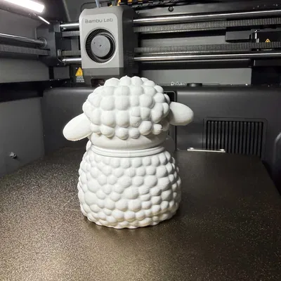 Mô hình trang trí Cừu con ôm trứng mừng lễ Phục sinh