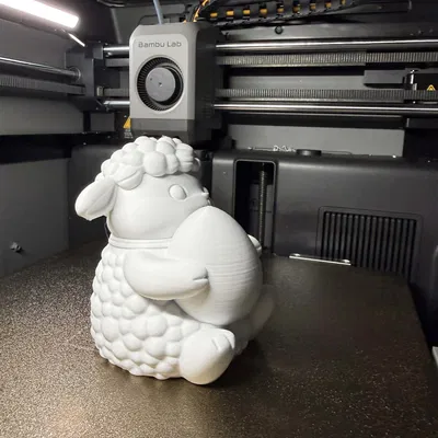 Mô hình trang trí Cừu con ôm trứng mừng lễ Phục sinh