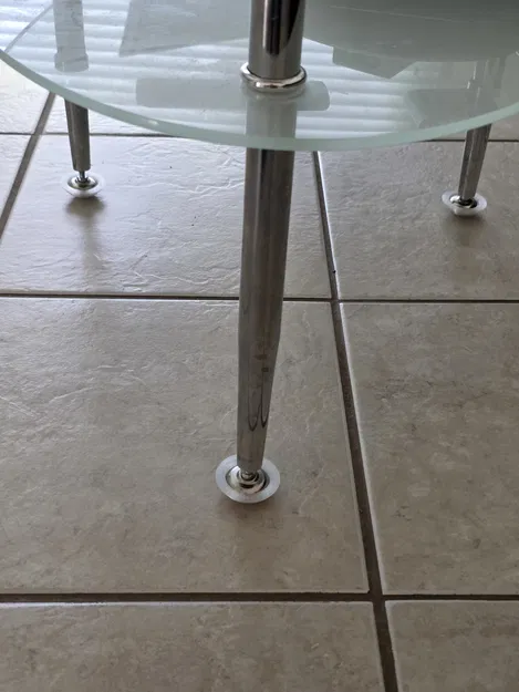 Miếng trượt giảm ma sát cho bàn cà phê trên sàn gạch - Image 4