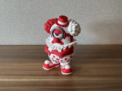 Mô hình 3D Minion hề khó ở (Grumpy Minion Clown) trang trí bàn làm việc - Image 2