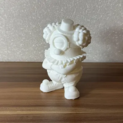 Mô hình 3D Minion hề khó ở (Grumpy Minion Clown) trang trí bàn làm việc