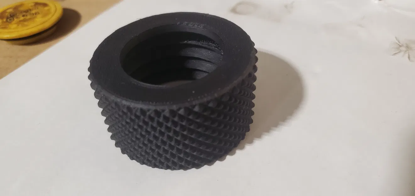 Nắp đậy thay thế cho can xăng WEDCO - Image 1