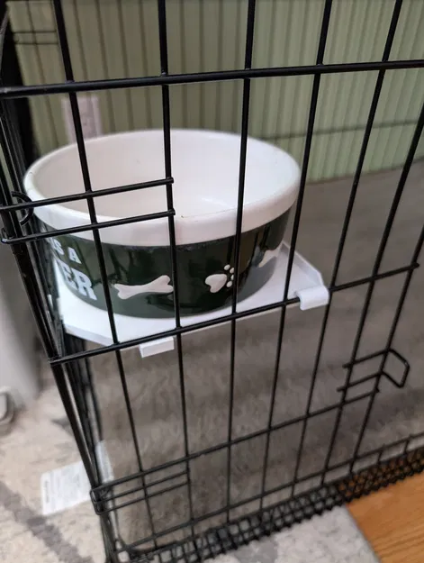 Kệ treo bát ăn gắn lồng sắt cho thú cưng (Dog Bowl Kennel Ledge) - Image 1