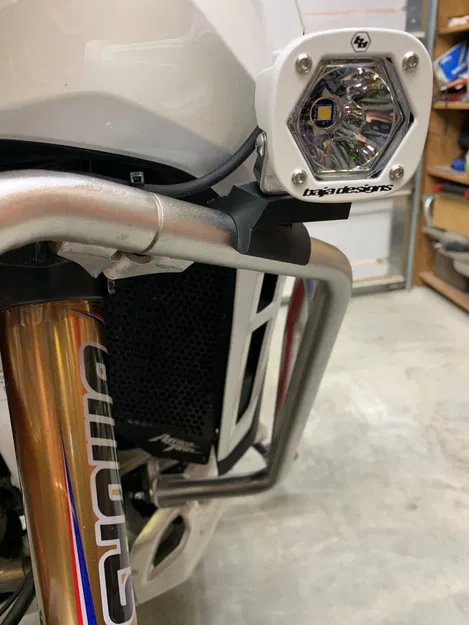 Ngàm gắn đèn trợ sáng trước cho 2024+ Honda Africa Twin ES (dùng cho crashbar zin) - Image 2