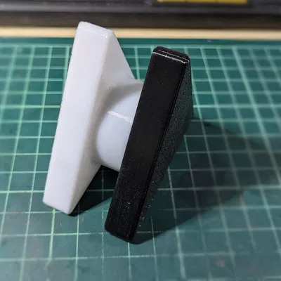 Dụng cụ nghiền thuốc (Pills Grinder)