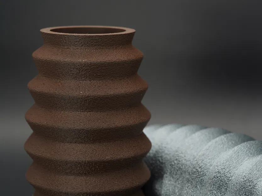 Nordic Ripple Vase – Bình trang trí phong cách tối giản Scandinavian - Image 4