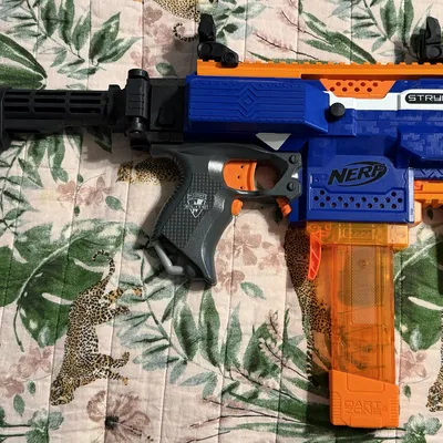 MOD3 Grippy - Phiên bản tay cầm dọc hỗ trợ Picatinny