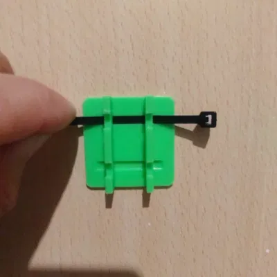 Clip cố định dải đèn LED tiện dụng