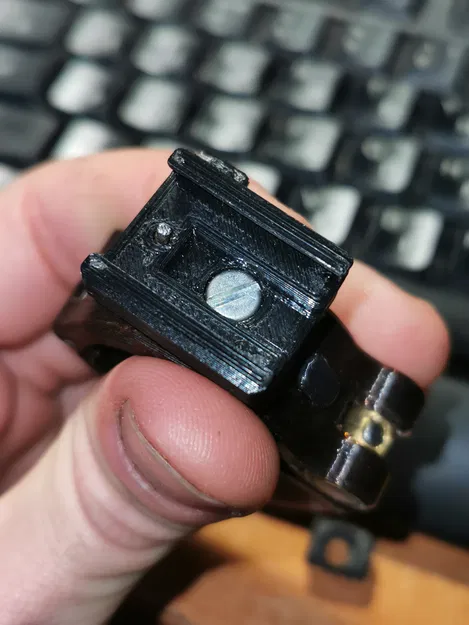 Ngàm gắn đèn Wuben x4 lên ghi đông xe đạp - Image 10